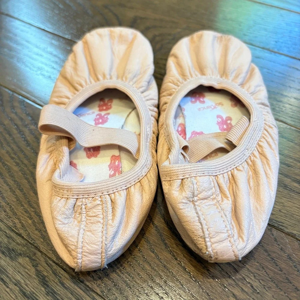 So Danca Bella Ballet Slippers Girls Sz 13.5 C‎ Pink Full Sole Dance Shoes